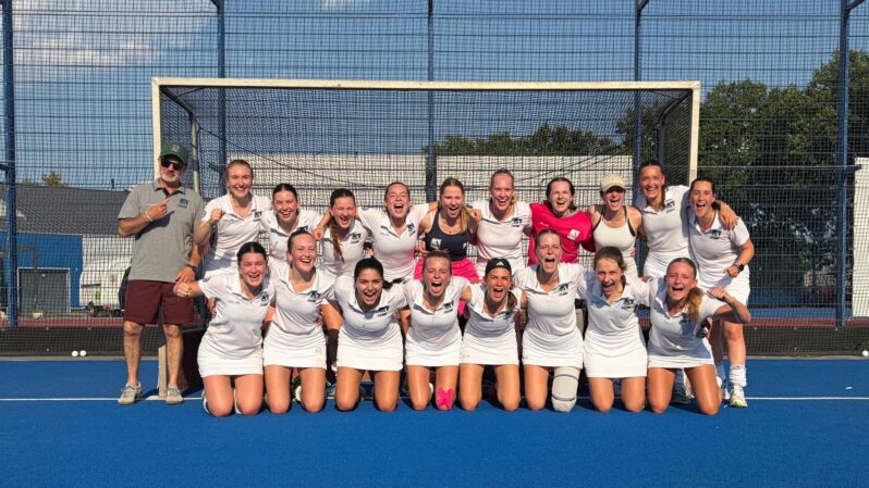 Hockey Damen schaffen den Aufstieg in Regionalliga
