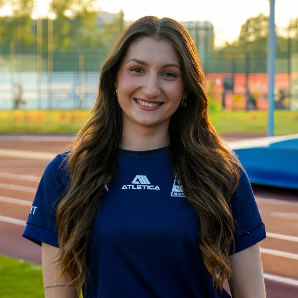 Annika Hofmann